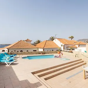 https://casa-poris-e.tenerifehoteles.net
